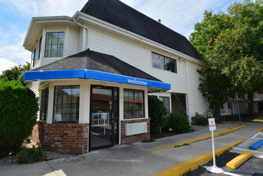 Motel 6-Wethersfield, CT - Hartford Image 26