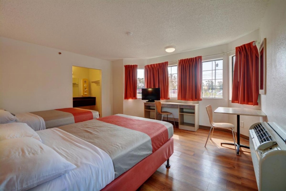 Motel 6-Wethersfield, CT - Hartford Image 27