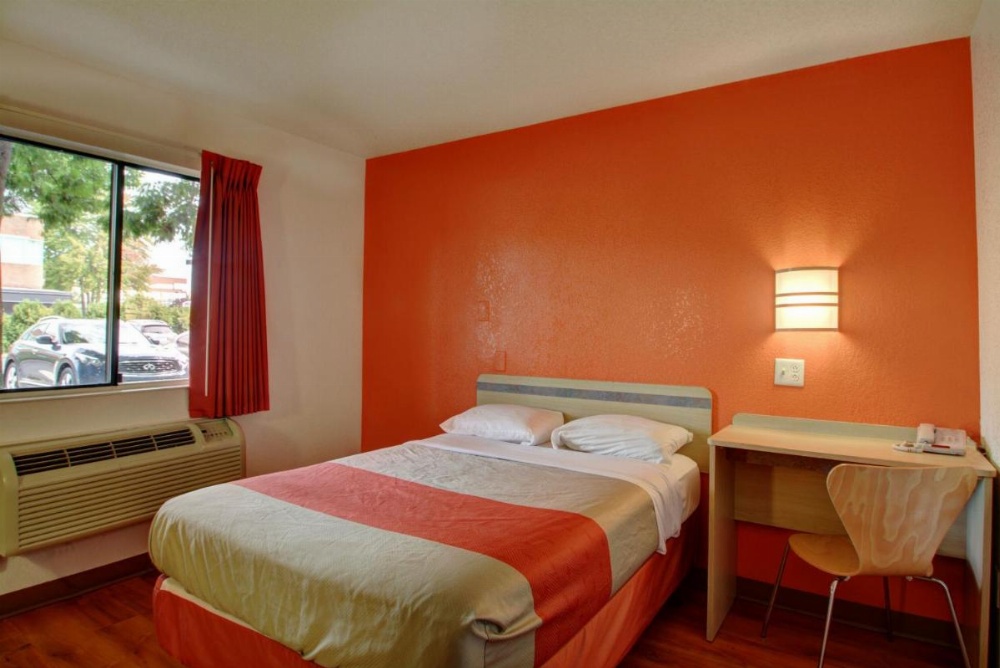 Motel 6-Wethersfield, CT - Hartford Image 32