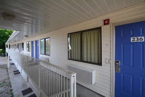 Motel 6-Wethersfield, CT - Hartford image 8